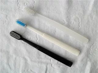 酒店牙刷豈止不消毒 磨毛率不達(dá)標(biāo)，牙膏菌落也超標(biāo)的衛(wèi)生隱患